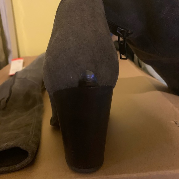 UGG Shoes - Ugg heels Gray Suede Boots